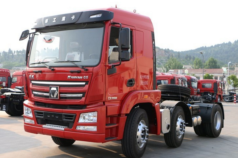 徐工 汉风g5重卡 350马力 8x4 国五 牵引车(中顶(nxg4250d5nb)