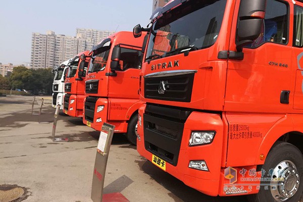 中国重汽商用车汕德卡车型