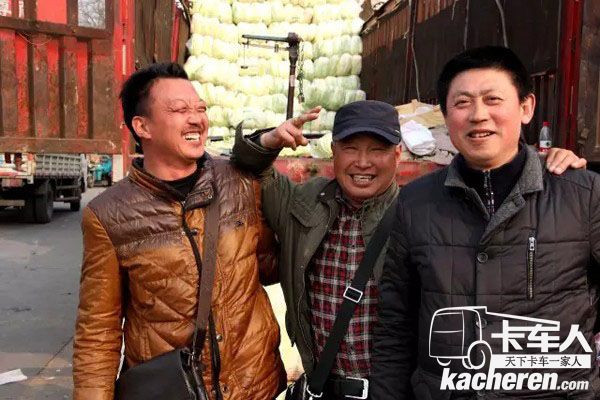 卡车司机月入过万？“想要钱，就要舍得命”