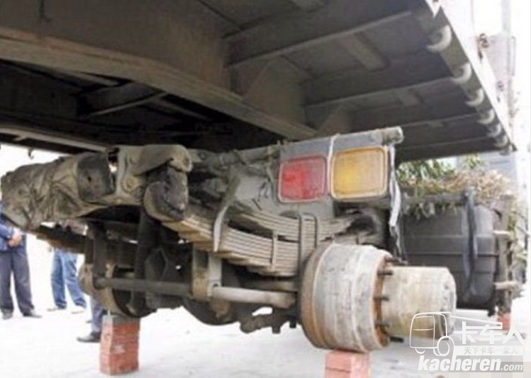 专找大货下手 窃贼这波操作该怎么治?