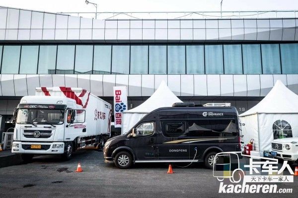 东风轻型车作为后勤保障车辆