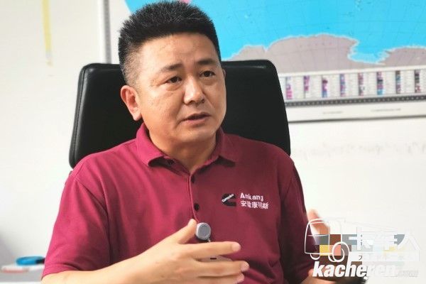 安徽康明斯动力有限公司的销售服务总监王建伟