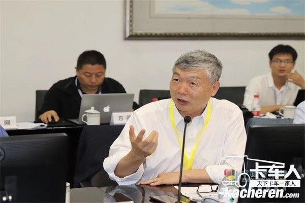 中国工程院院士,原华中科技大学校长,中国机械工程学会理事长李培根