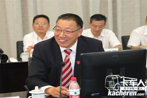 一汽解放公司总经理助理,发动机事业部党委书记、总经理钱恒荣
