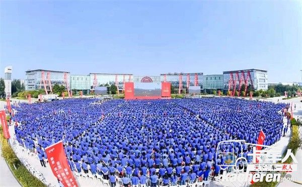 潍柴新标志发布现场