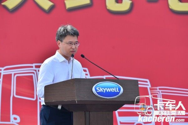 开沃汽车深圳市坪山区政府党组成员、副区长 陈华平