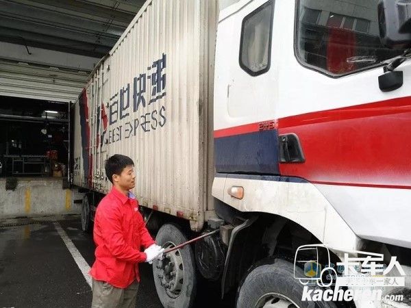 百世国内一线快递企业与康明斯展开合作