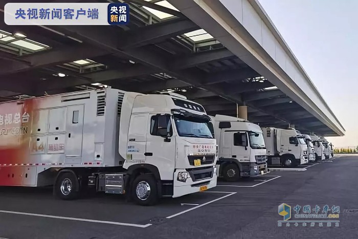 中国重汽 HOWO T7H 牵引车