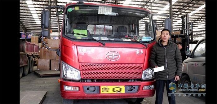 中国卡车网发现信赖活动采访王士营师傅