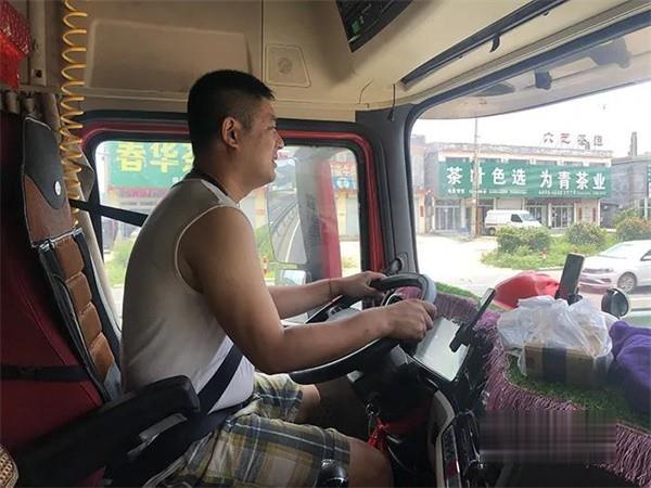 陕汽重卡 牵引车