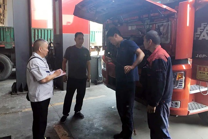 解放动力 工人先锋号 发动机事业部