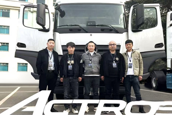 坐拥3辆奔驰Actros，张保军成运输圈“卷王”