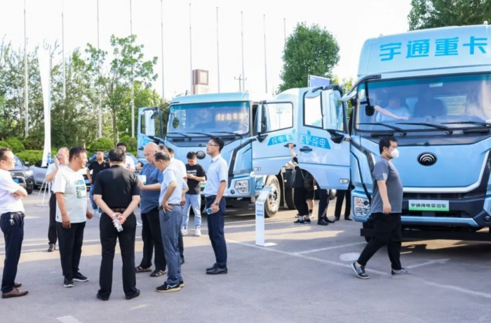宇通重卡全系新品亮剑“国际庄”! 全国巡回上市正式开启