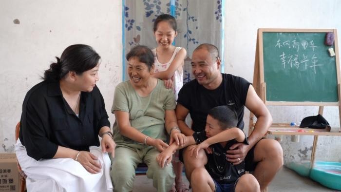 幸福卡车中国行走进陕西：可靠的东风，撑起幸福的家